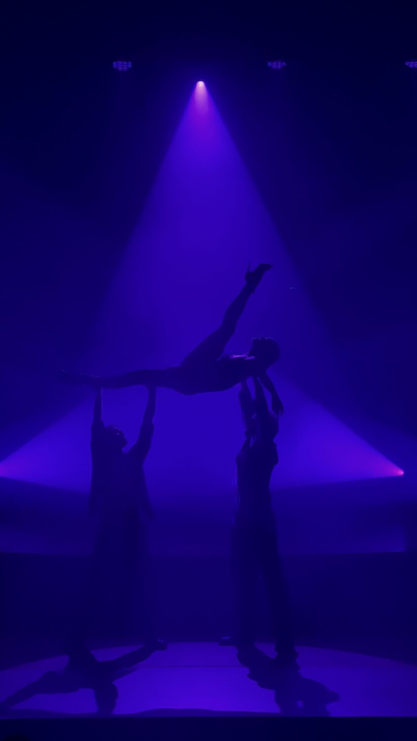 Número aéreo en silueta en WHO Ibiza